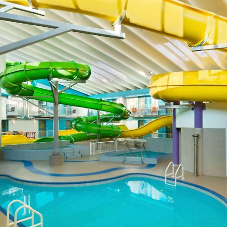 Travelodge Hotel By Wyndham Saskatoon Bagian luar foto